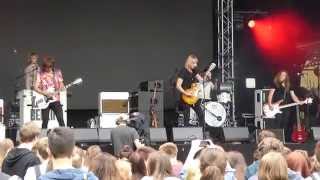 Go Go Berlin - Raise Your Head - HORST Festival (Mönchengladbach) 11.07.2014