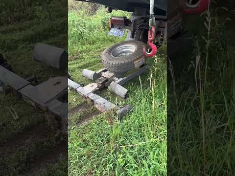 Check This Clever DIY Trick ! Hydraulic Push‑Arm Lets Stuck Truck Pull Itself Out Of Mud