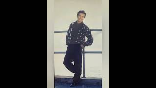 Download lagu Richie ricardo-gaun putih primadona mp3 Download lagu Richie ricardo-gaun putih primadona mp3