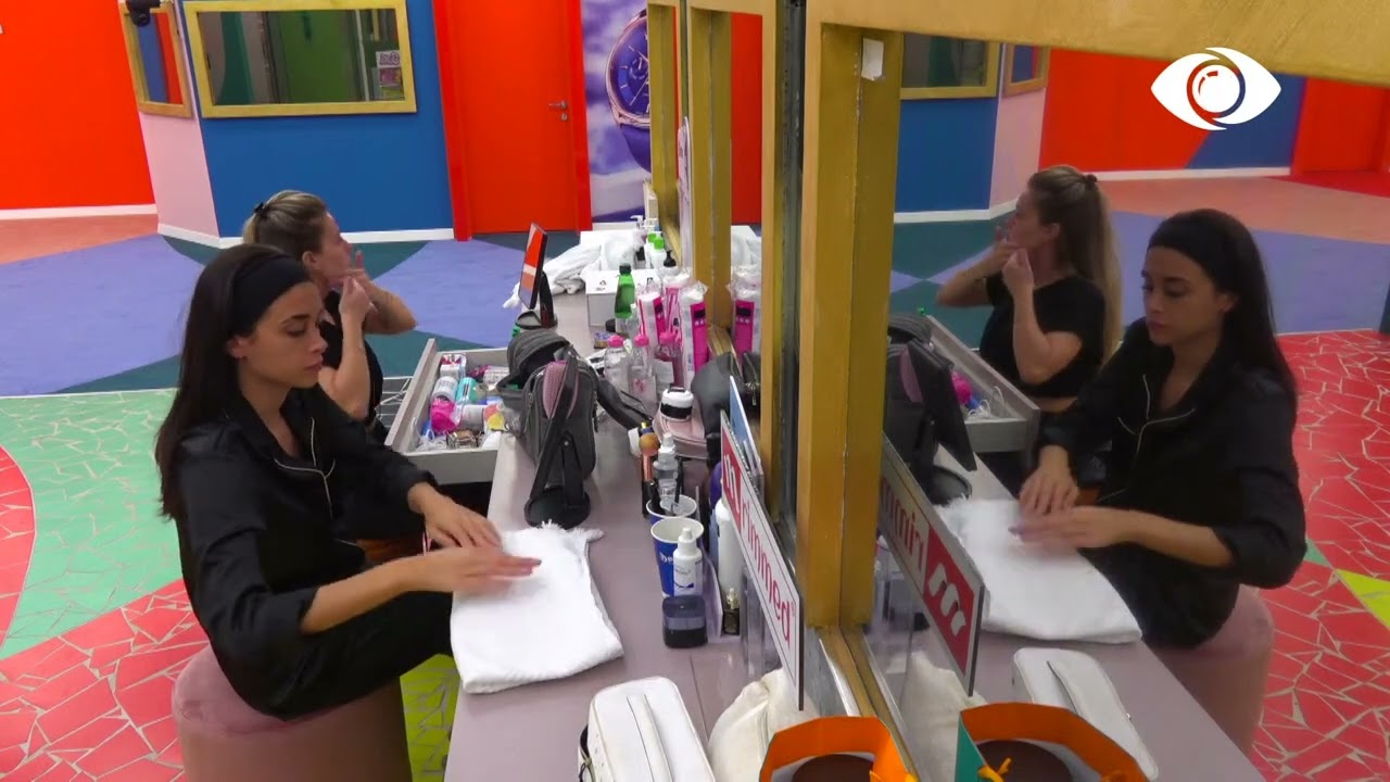 Surrati i Bukur/Olta dhe Jori kryejnë rutinën e fytyrës bashkë