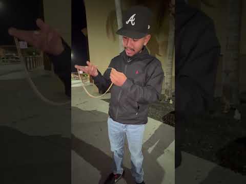 Er verkaufte mir seine 39 Gramm schwere Seilkette