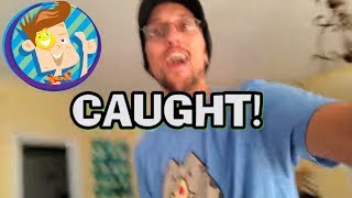 STRANGE PILLOW FIGHT! Shawns Ruins his CRIB AGAIN & Orbeez Leak Out! FUNnel Vision vlog