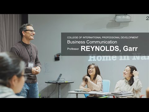 授業紹介 REYNOLDS, Garr教授