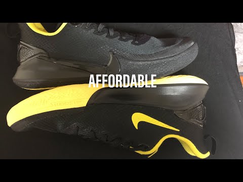 Nike Kobe Mamba Focus Shoes, Black and Yellow.