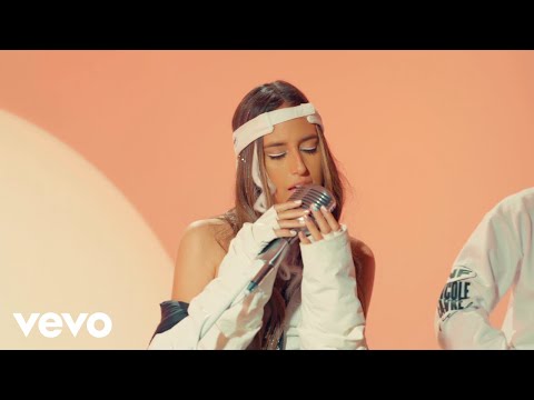 Nicole Favre - CHEESY (Acústico)