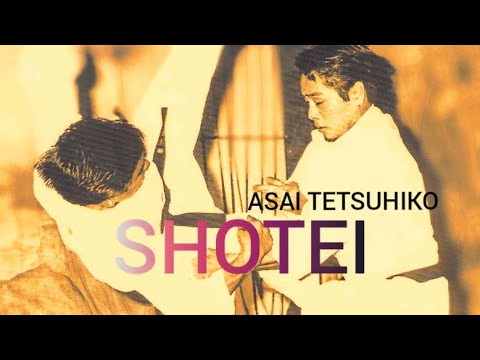 Asai Tetsuhiko demonstrates the Koten kata Shotei