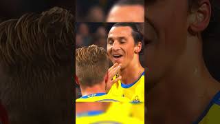 Download lagu Ronaldo vs Ibrahimovic ⚔️😨 mp3