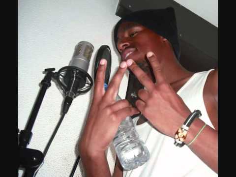 Pina-G ft. Backo & Newine - Dores Menstruais