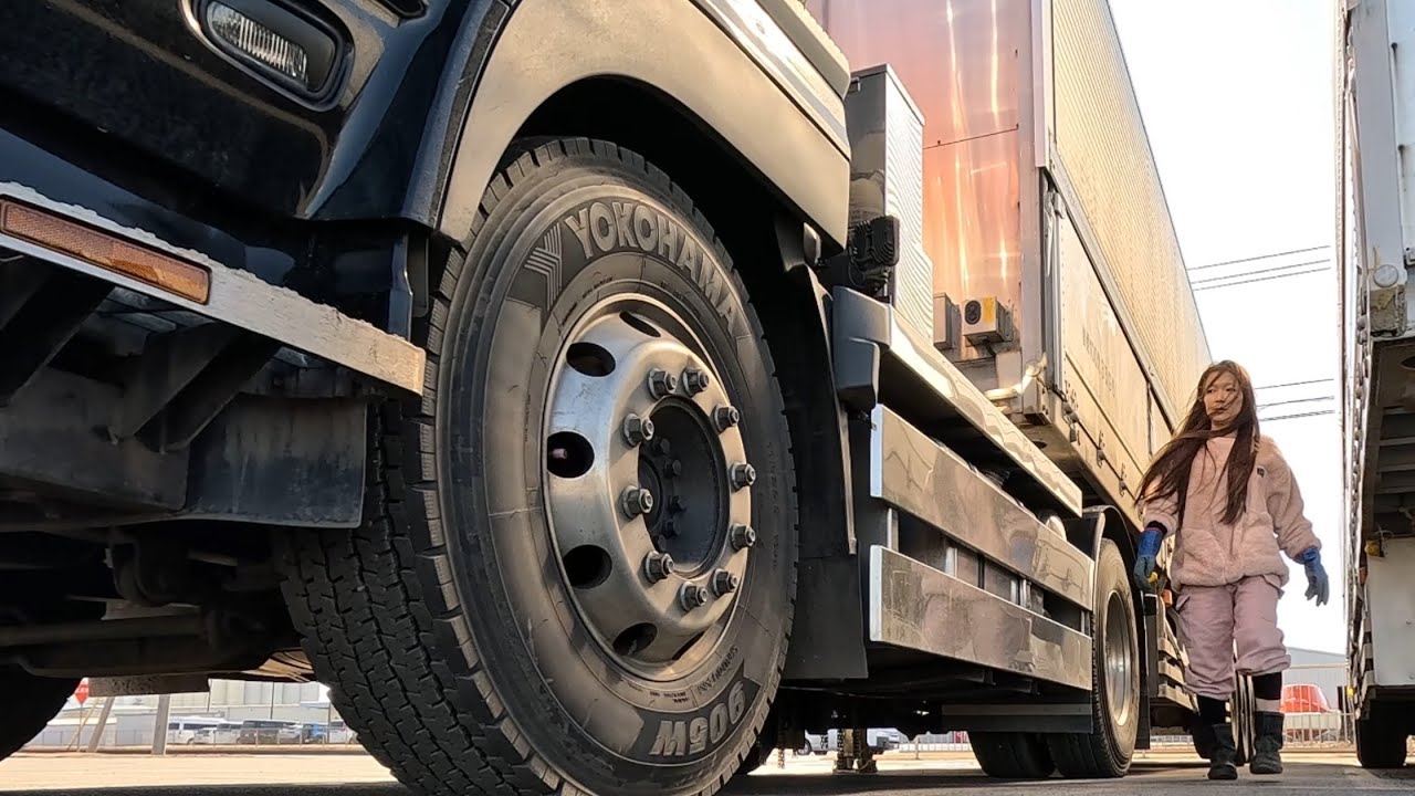 みんなは左バック、私は右バック🐥トラック運転手の日常