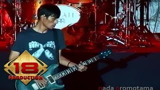 Download lagu NOAH - Separuh Aku (Live Konser Bali 14 Februari 2013) mp3
