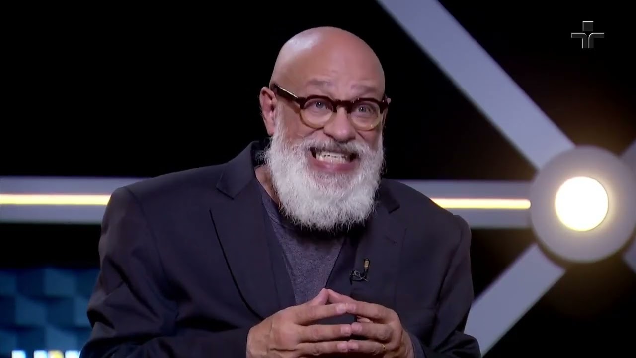 "Deus é racional", afirma Luiz Felipe Pondé