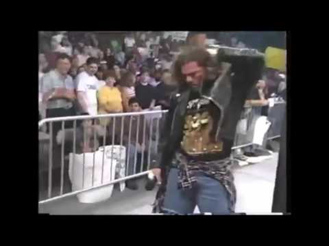 Raven Attacked By Fan On Live WCW Thunder