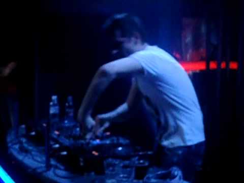 Bobina @ Forsage Kiev 16.09.2011 Ракурс 4 клип №2 .AVI