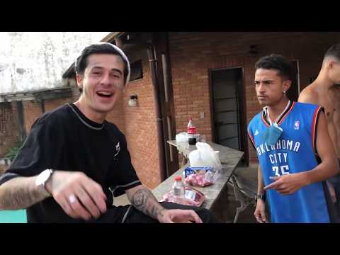 Duzz já viu E.T e churrasco