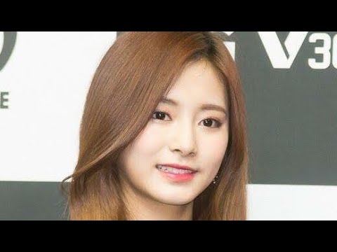 Twice Tzuyu So Beauty face like A queen 171210