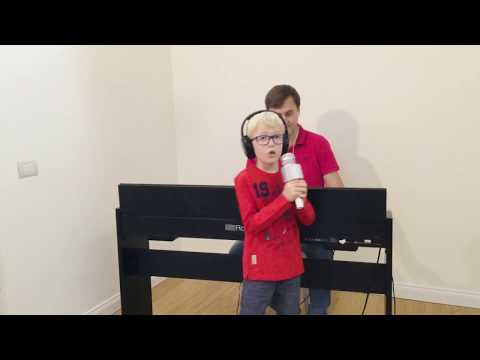 Daniel Beschieru - La canzoncina della tabellina del 8 - Canzone della chiocciolina Marilù