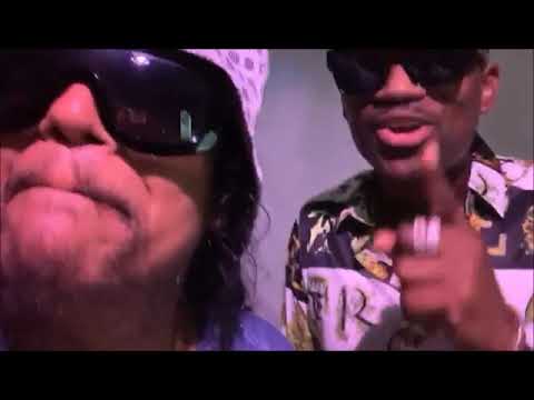 Maxi Priest - Earthday shout out to Bounty Killer