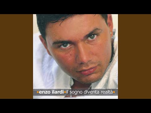 Chiagne comm'e' 'na criatura