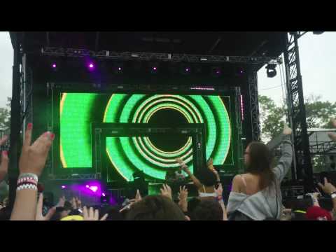 Cosmic Gate live at Electric Daisy Carnival New York 2013 - pt.2