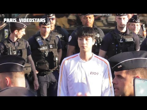 Jin BTS arrival @ Paris Louvre Museum as Olympic Games Torch bearer 14 july 2024