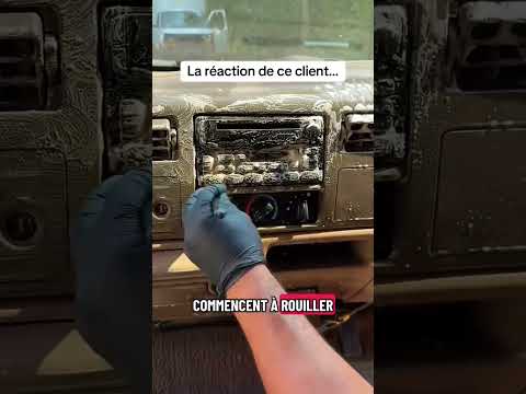 Nettoyage de la voiture  d'un client