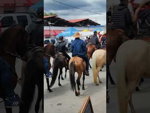 cabalgata en tuta boyaca ferias