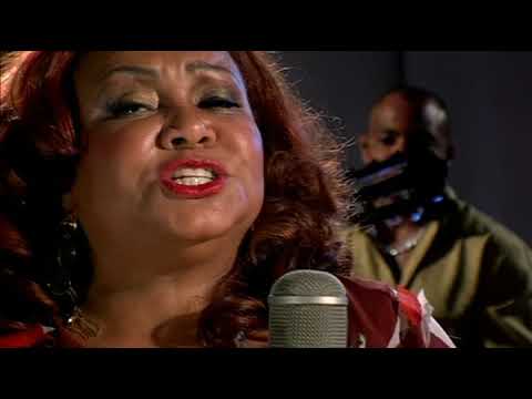 Quando O Amor Bateu Na Porta - Alcione