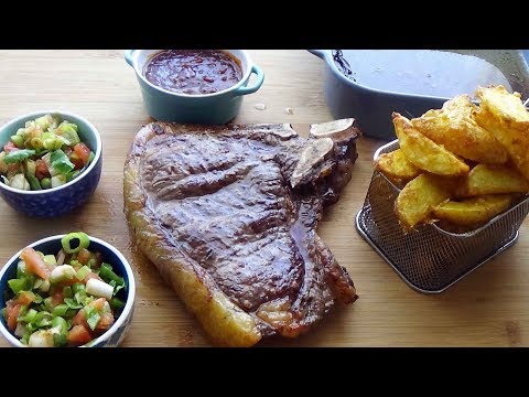 Côte de boeuf au four Potato wedges et sauce barbecue maison