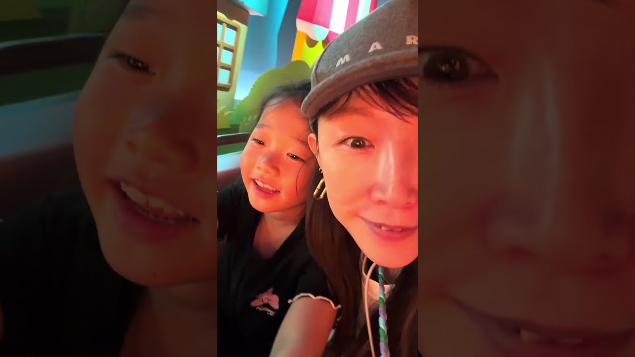 こうめちゃん💜初めてのサンリオピューロランド‼️ボートアトラクション大興奮😍✨✨🎉 #小原正子 #サンリオ