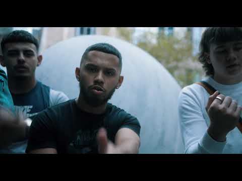 Jayvy - Roll Up (Official Music Video)