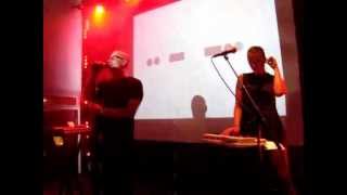 Page - En dag på Zoo (Live @ Electronic Summer 2012)