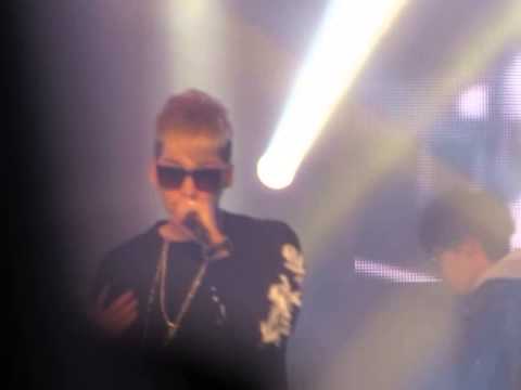 [FANCAM] 2013.12.22 M.I.B - 히비디히비디합 (19+) @ 'THE BUSTER' Concert