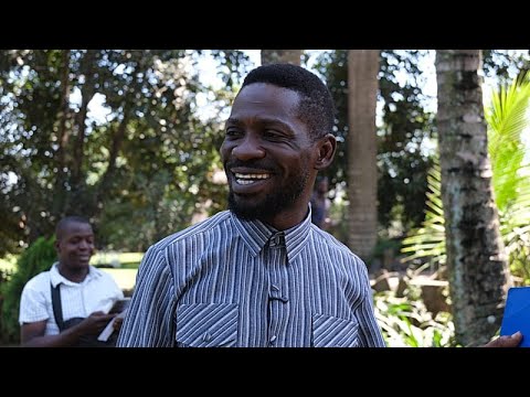 Ouganda : recherché par l&rsquo;armée, Bobi Wine déclare avoir fui le pays