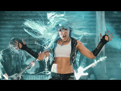 Arch Enemy - Deceiver, Deceiver (OFFICIAL VIDEO) online metal music video by ARCH ENEMY
