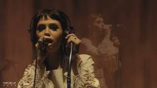 Clairo - Sofia / Coachella 2025 Live