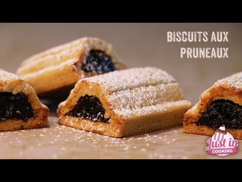 Prune-filled biscuits