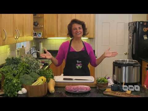 Carnitas and Colombian Cheese Bread