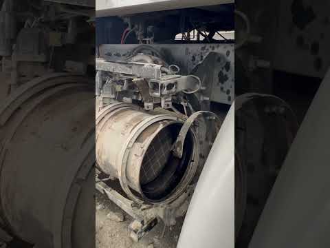 Government exhaust filter inspection , cleaned ! #peterbilt #paccar #kenworth #cummins #mx13
