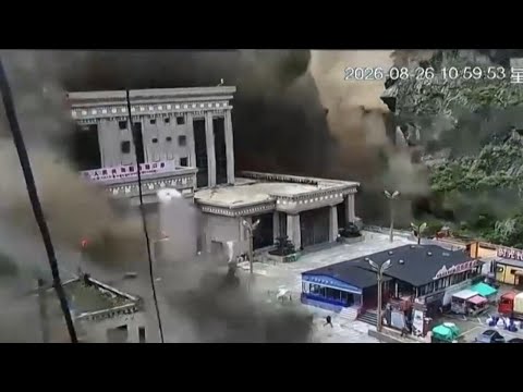 Deadly flash flood slams Nepal