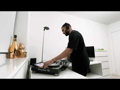 Arvee | Home Sessions | Live Afro & Tech House Mix - Instagram @ArveeOfficial