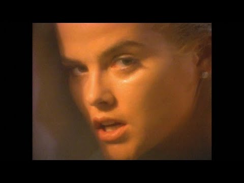 To The Limit Movie Trailer starring Anna Nicole Smith, Rebecca Ferratti and Kathy Shower