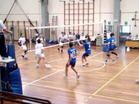 Niagara 4 Torri Volley Ferrara - New Volley Ferrara 2-3