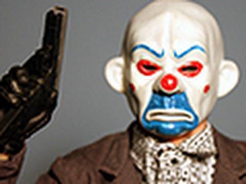 Hot Toys: MMS "Bank Robber" Joker Review