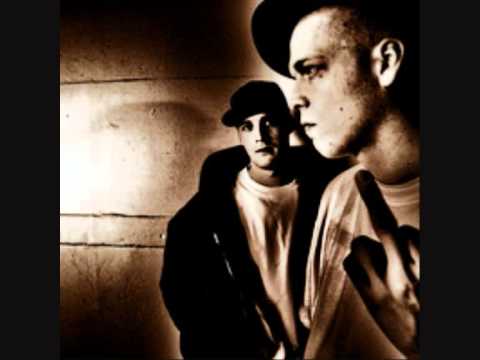 C.mEE millimeterschnitt feat. Phumaso