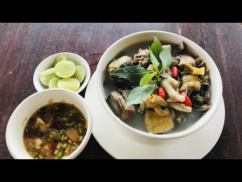 #13-homemade easy food chicken soup with banana flower