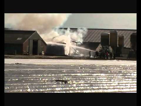 Schuurbrand Sambeeksedijk, Sint Anthonis (04-05-11)