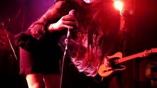 SohoDolls - I'm Not Cool (live at The Scala, Kings Cross, London - 22nd May 09)