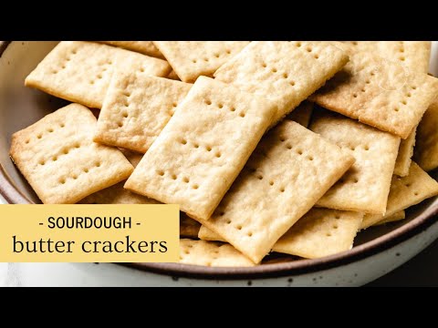 Sourdough Butter Crackers - Flaky, crispy and buttery!