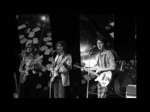 Video thumbnail for The Mess (Live in Berlin)