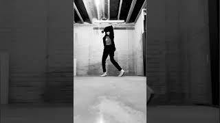 Michael Jackson Impersonator Remember The Time 🔥💥 #michaeljackson #dance #shorts #mjtribute #mj